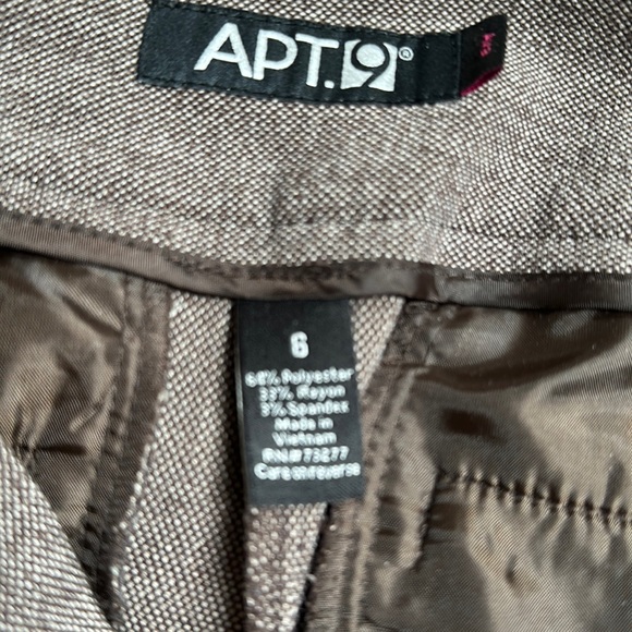 Apt. 9 pants - Picture 4 of 4